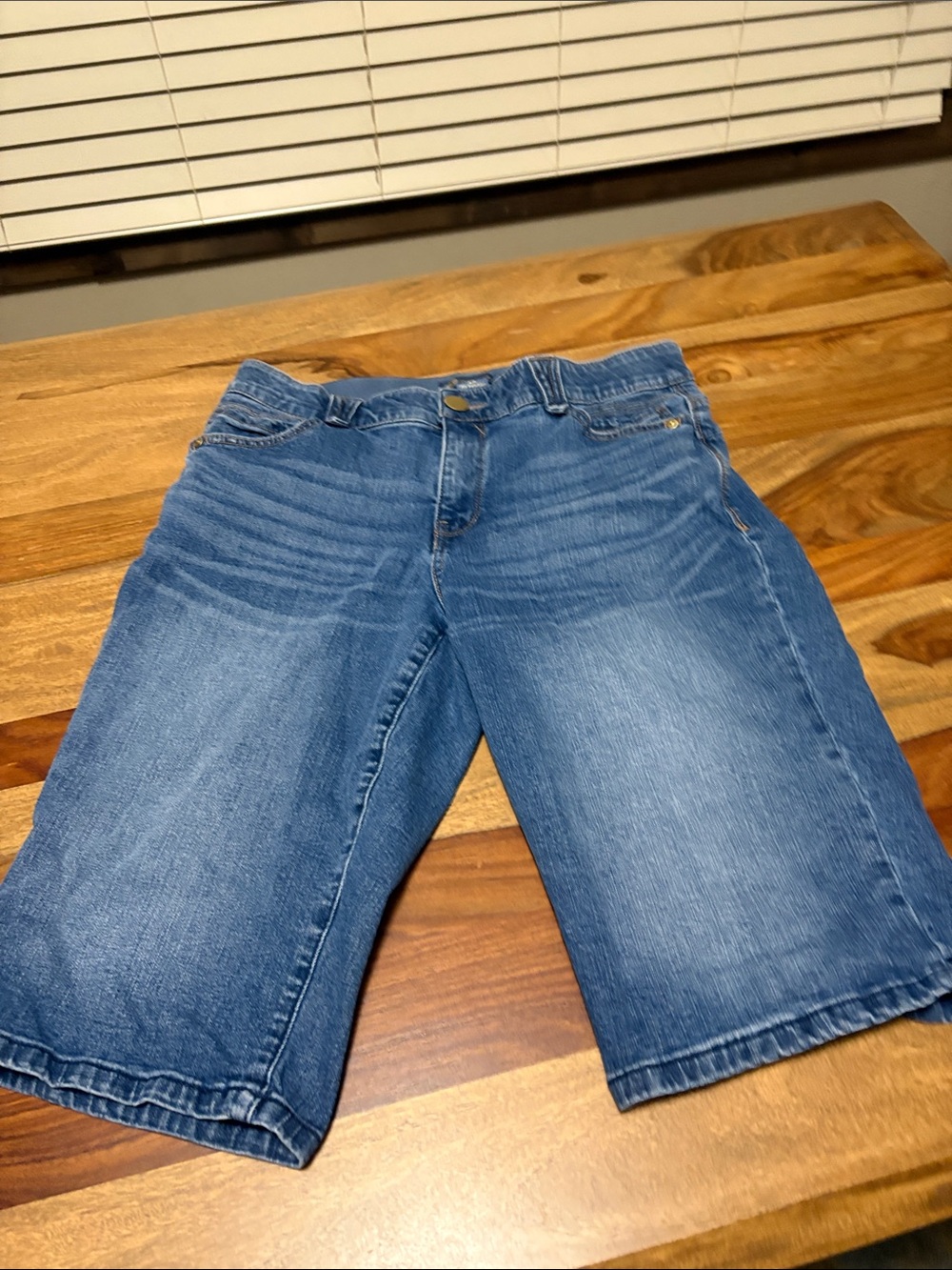 Democracy Blue Denim Ankle-Length Bermuda Shorts